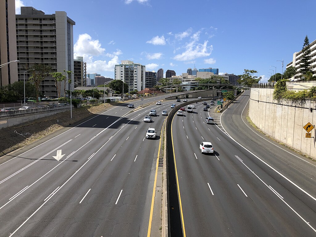 Famartin, CC BY-SA 4.0 <https://creativecommons.org/licenses/by-sa/4.0>, via Wikimedia Commons